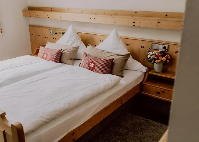 Hotel Zur Alten Muehle Neuenburg (Enz)